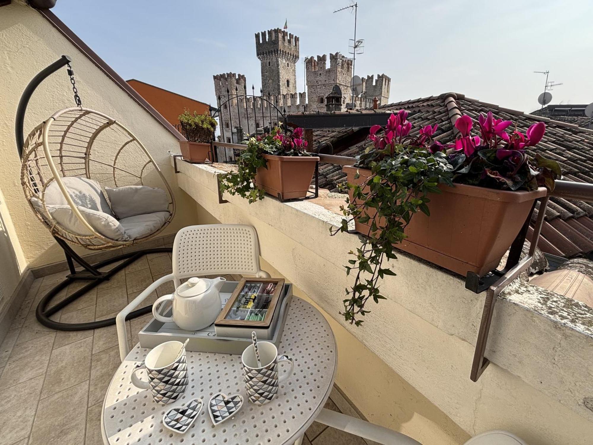 Appartement Sirmione4U - Domus By The Castle Extérieur photo